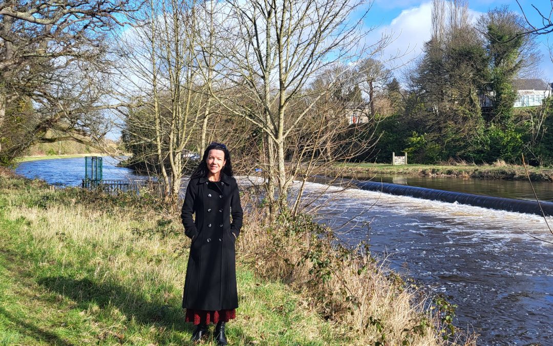 SANITARY PRODUCTS AND THICK BLACK SEWERAGE POLLUTING THE RIVER BOYNE – Cllr Tóibín