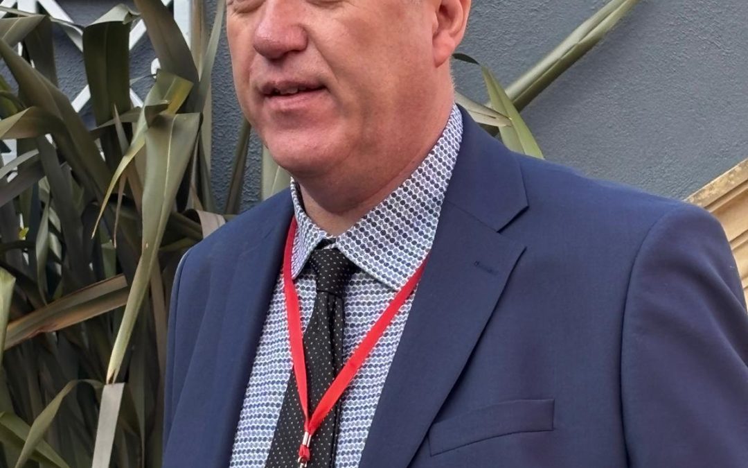 DESCENDENT OF EASTER RISING HEROS URGES PEOPLE TO WEAR THE EASTER LILY